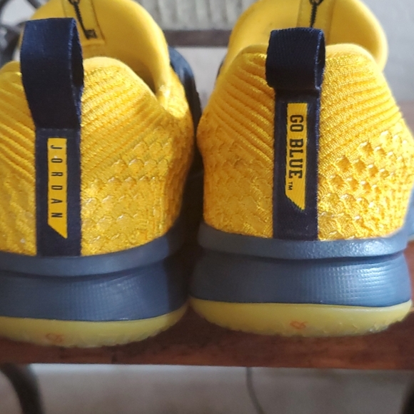 Jordan 23 Sz. 8 Blue & Yellow - Picture 2 of 5